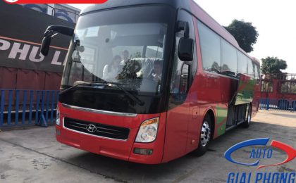 Xe khách Hyundai Universe 47 Chỗ Premium Bản Cao Cấp